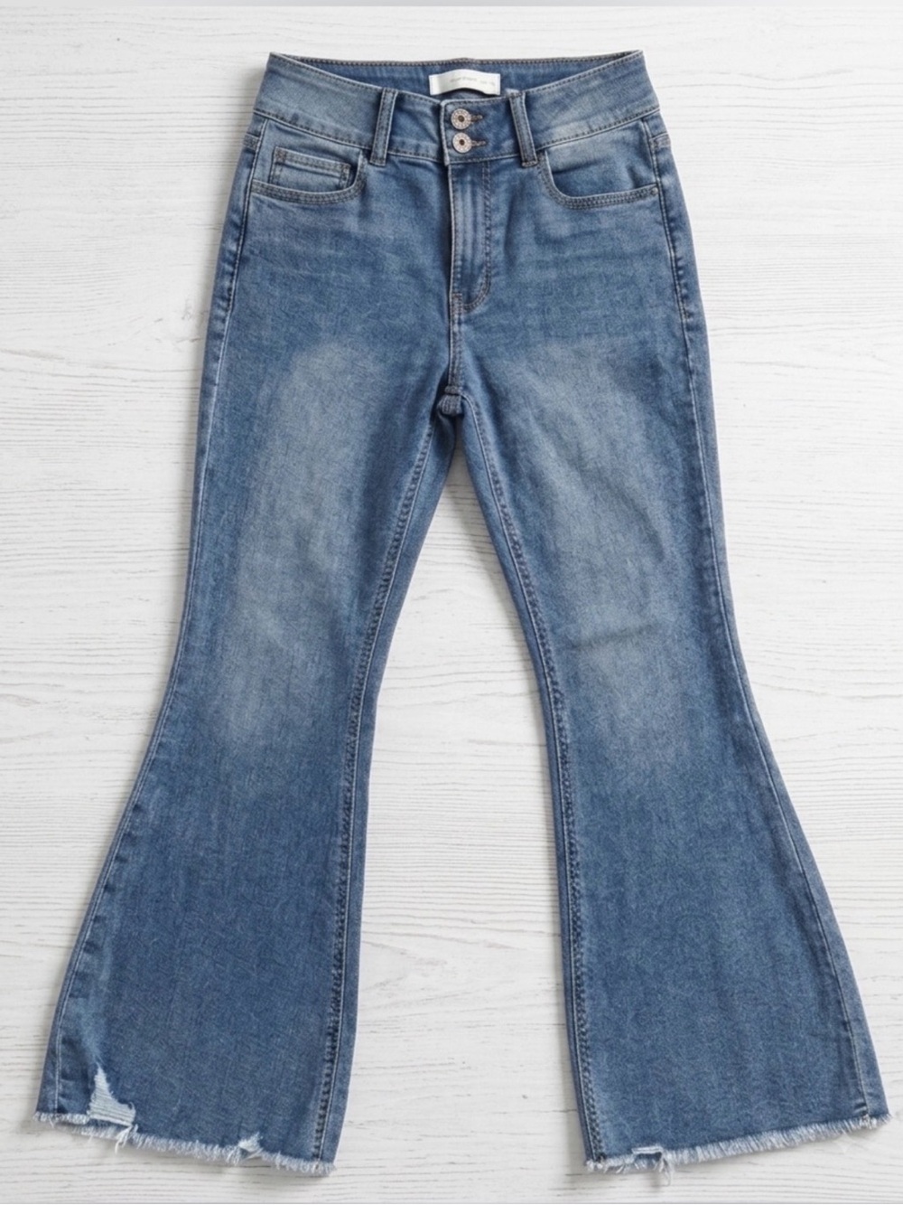 NWT Maurices Women's High Rise Flare Jeans Blue Distressed Raw Hem Size 6 30x30